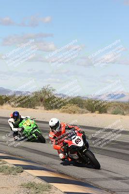 media/Nov-16-2025-Race Pace (Sun) [[8c5fa54630]]/Verified Riders/4-Turn 3 Inside (1050am)/